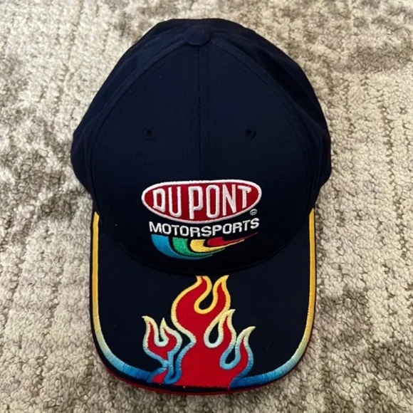 Chase Authentics Dupont Motorsports Jeff Gordon 24 NASCAR Red, Blue and Yellow - Picture 1 of 7
